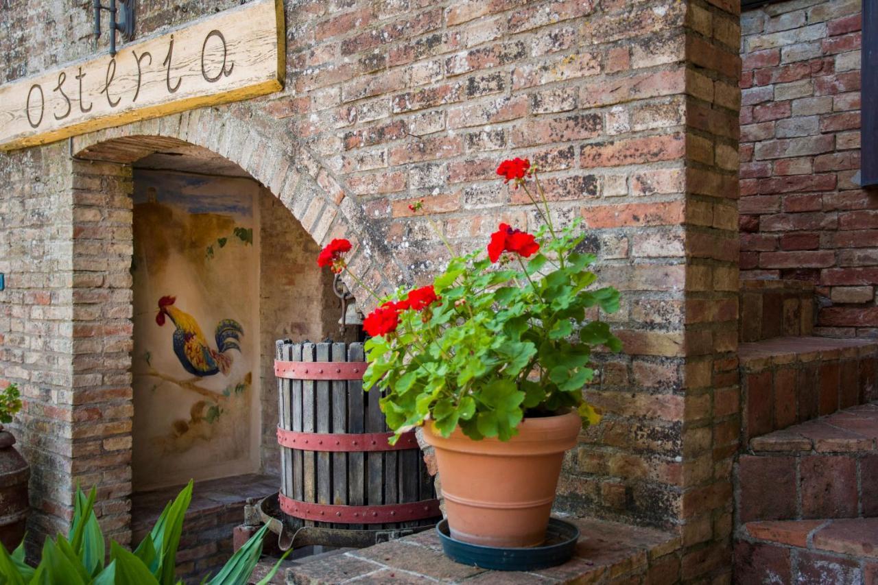 Albergo Ristorante Da Vestro Monticiano Exterior foto